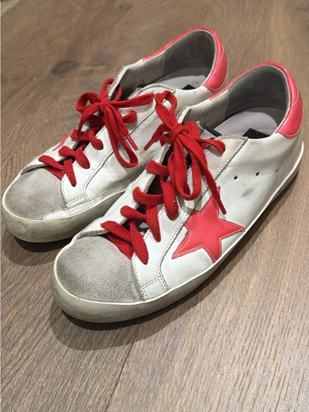 Golden Goose Superstars Sneaker
